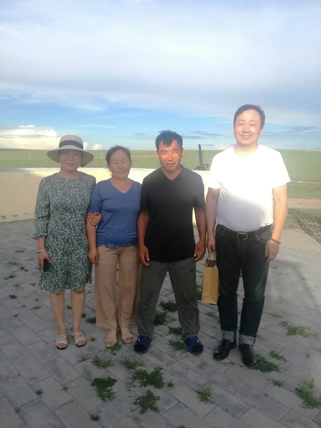 说明: 8a9b465723c421fda852f973b46596f