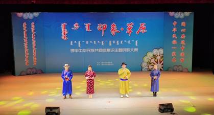 说明: 主持
