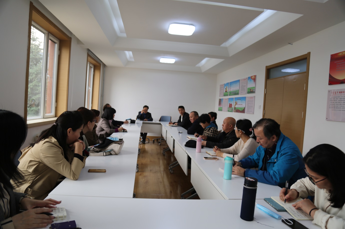 说明: F:\D 公司党委\2021年\党史教育相关2021\公司党史学习教育-新闻稿\“我为群众办实事”座谈会\微信图片_202104190908316.jpg