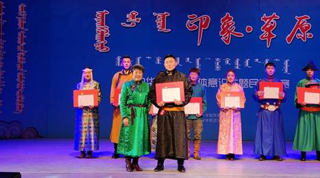 说明: 1